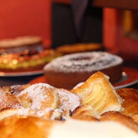 Hotel Costa Antiga カステルサルド エクステリア 写真